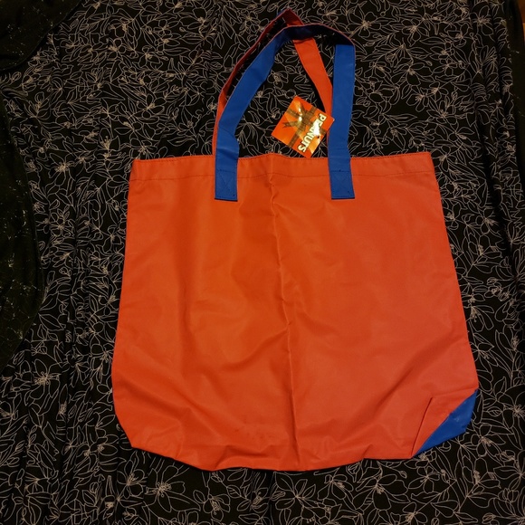 Snoppy Xmas bag *NEW - Picture 2 of 3